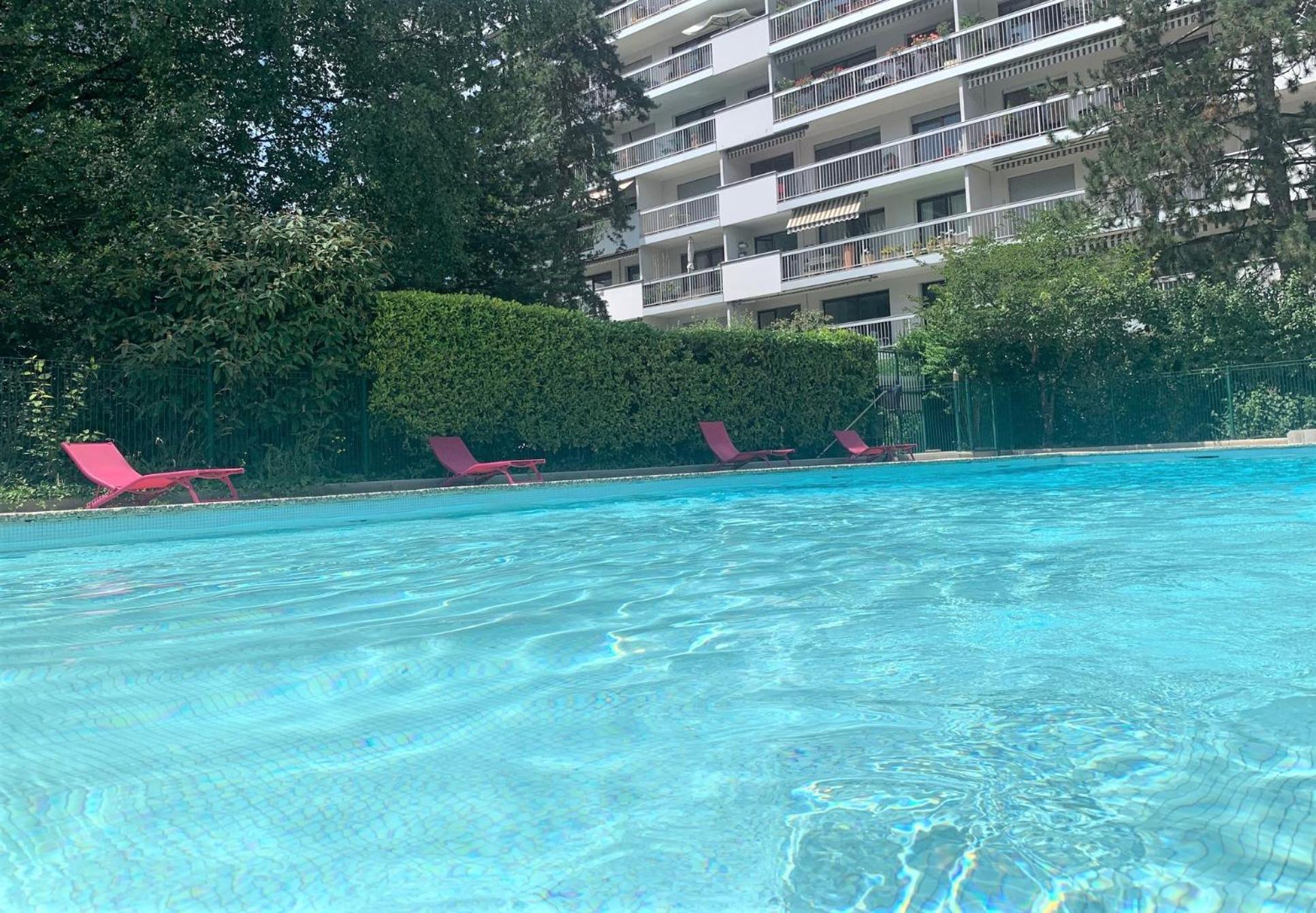 Kusmi Love Piscine Proche Du Lac Annecy Zewnętrze zdjęcie